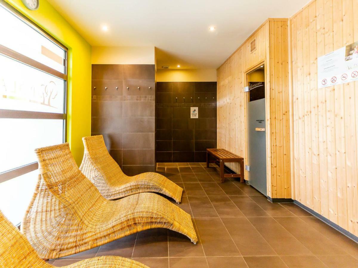 Apartament Pomarańczowy Z Basenem,sauną-blisko Morza. *