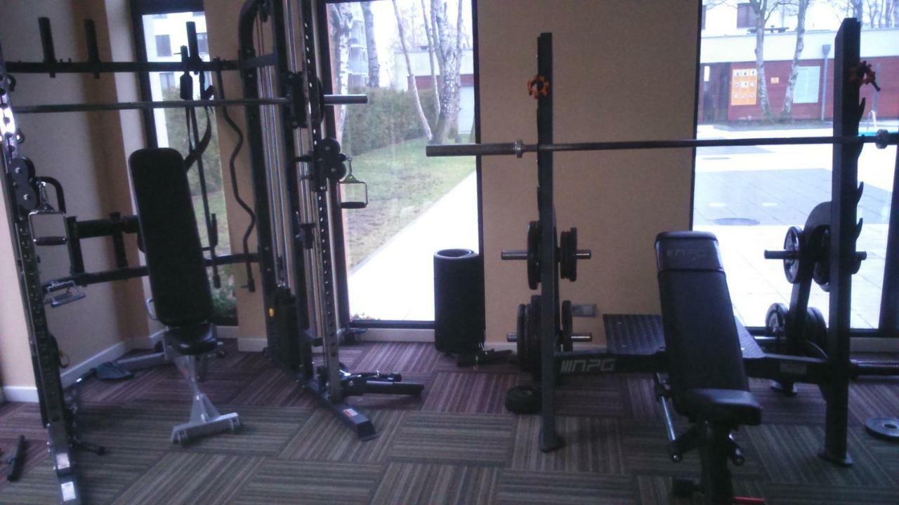 Pomarańczowy Z Basenem,sauną-blisko Morza. Apartament *